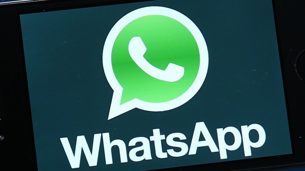 How to filter active users with Australian WhatsApp numbers?